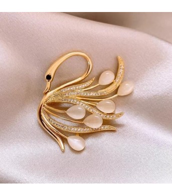 New Stylish High-end Creative Brooch Accessories