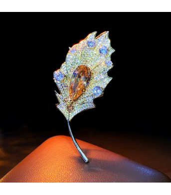 Copper Zircon Luxurious Leaf Brooch