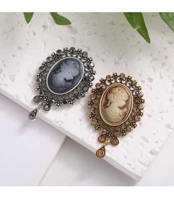 Retro Beauty Head Series Crystal Tassel Brooch